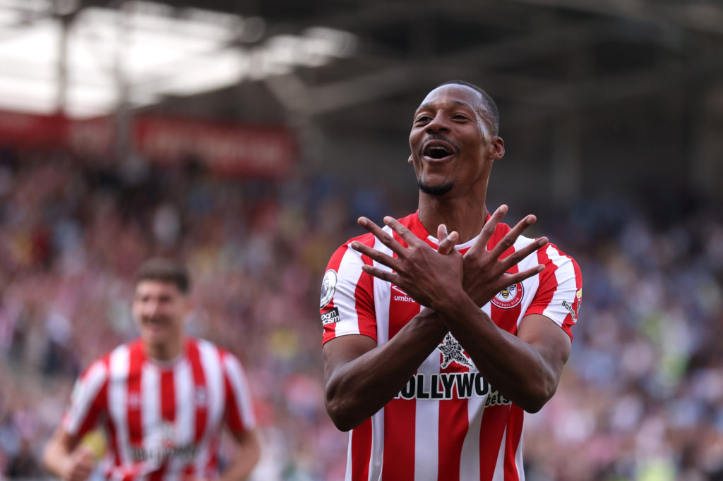 Brentford FC v Manchester City - Premier League