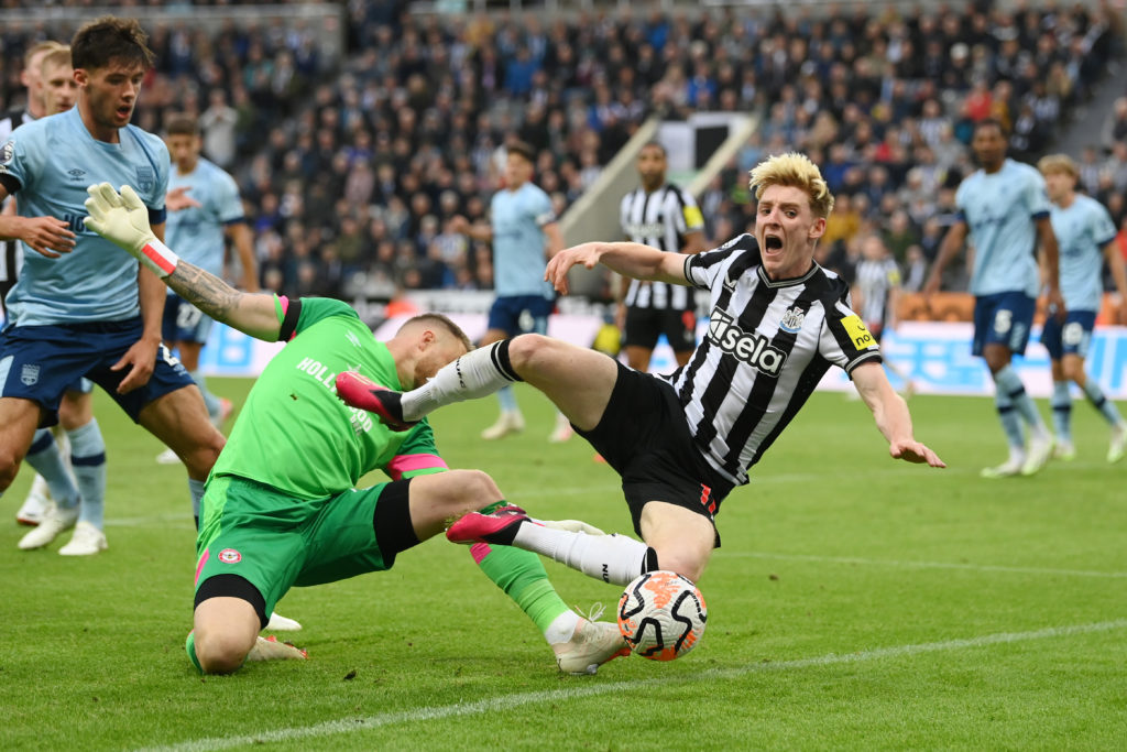Newcastle United v Brentford FC - Premier League
