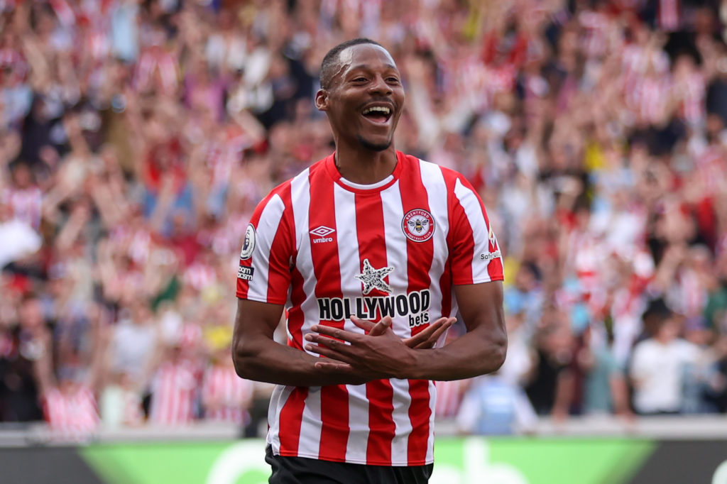 Brentford FC v Manchester City - Premier League