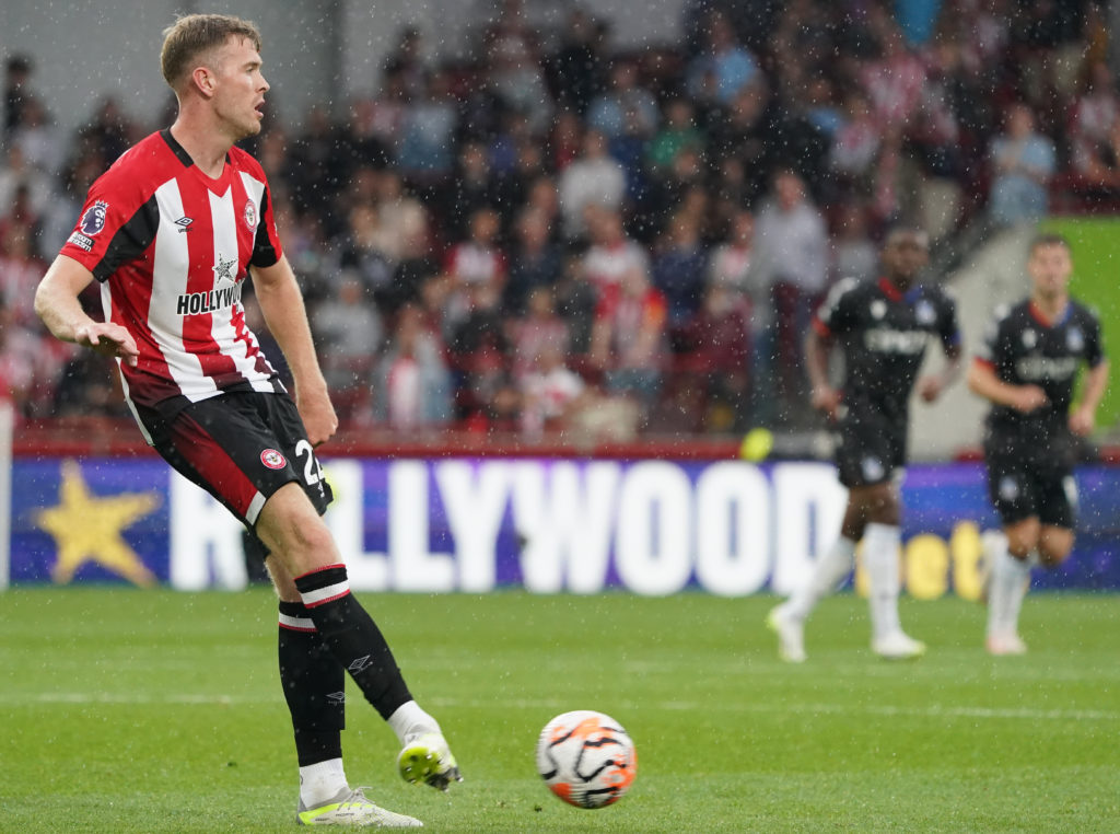 Brentford FC v Crystal Palace - Premier League